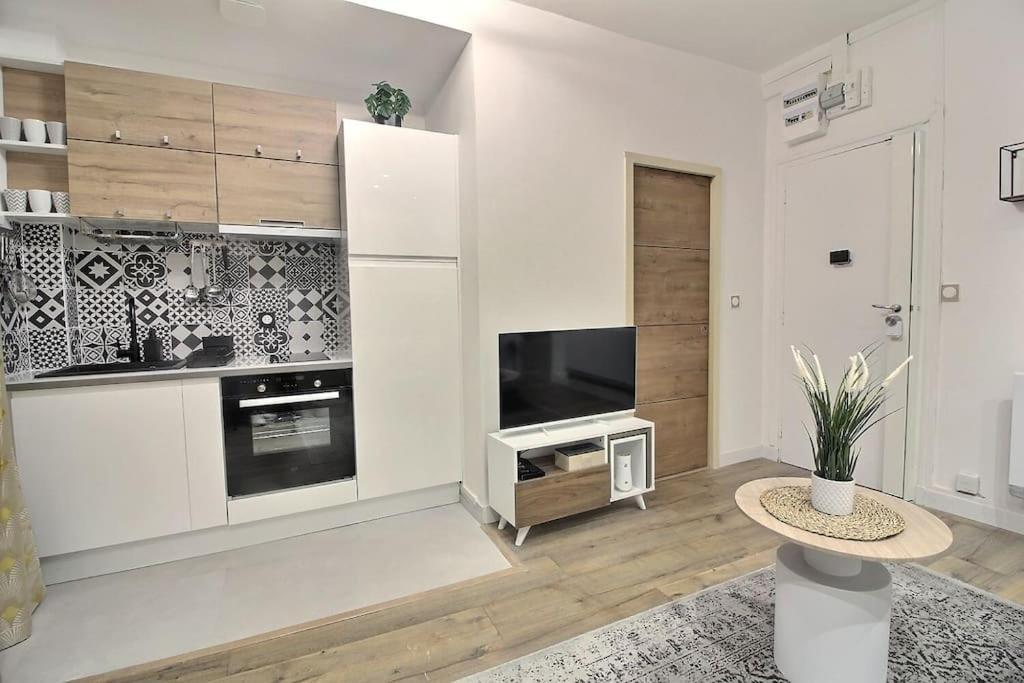 La Demeure Des 3 Colombes Apartment Bois-Colombes Exterior photo