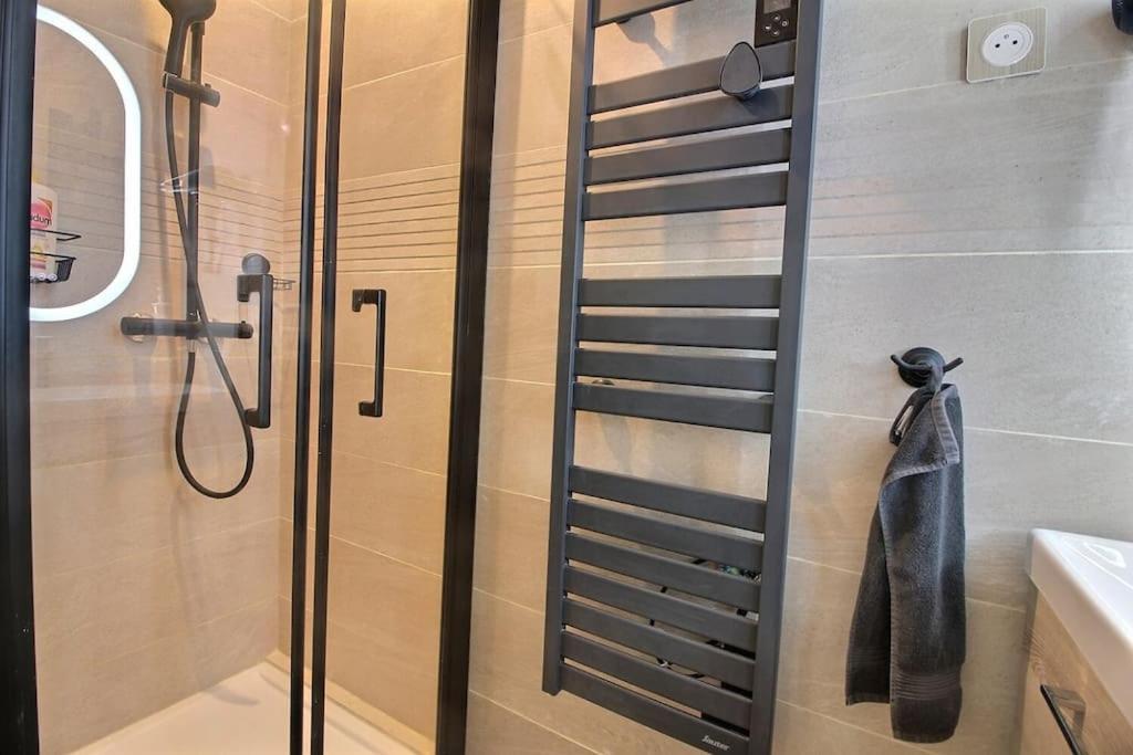 La Demeure Des 3 Colombes Apartment Bois-Colombes Exterior photo